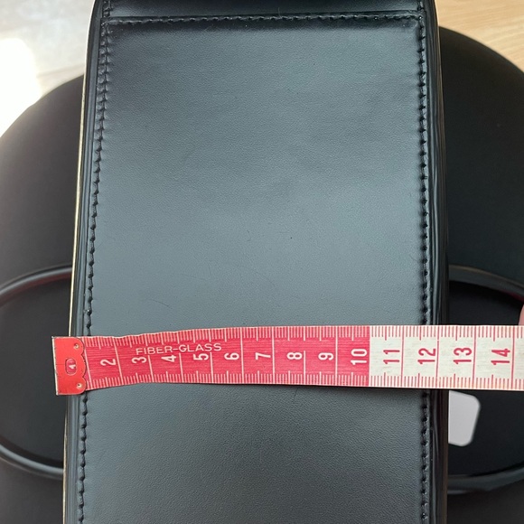 Louis Vuitton Sablons Epi - Picture 16 of 16